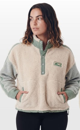 TEAMLTD Women's Trailhead Sherpa Pullover
